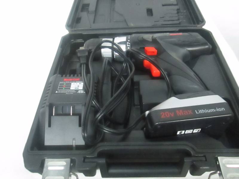 lot 19 image: Master Craft 20-Volt Li-Ion Max 12 Cordless Drill
