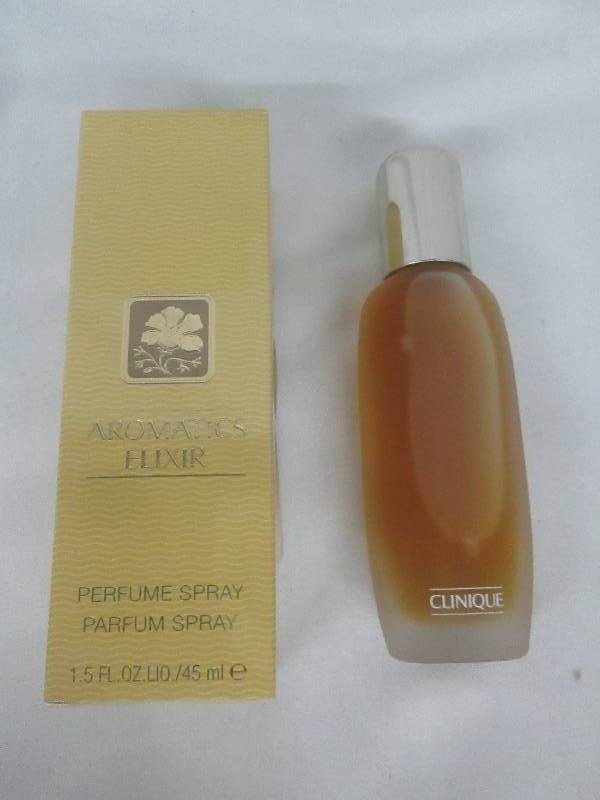 lot 58 image: Womens Aromatics Elixir 1.5.-oz. Perfume Spray by Clinique