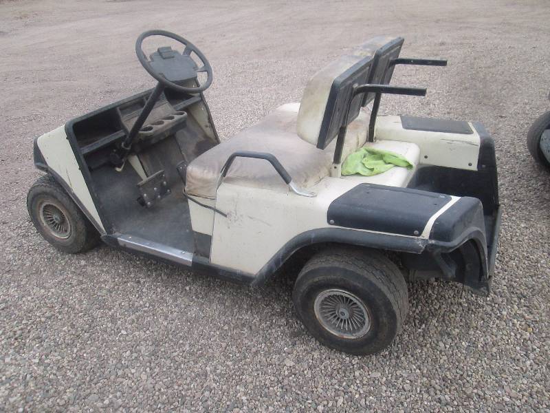 EZ-GO Golf Cart