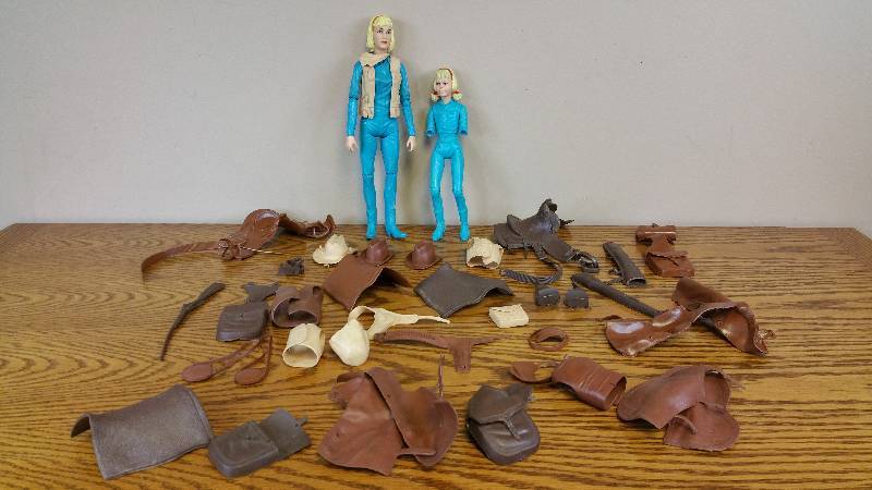 lot 42 image: Marx Brand Jane West and Daughter w Accessories