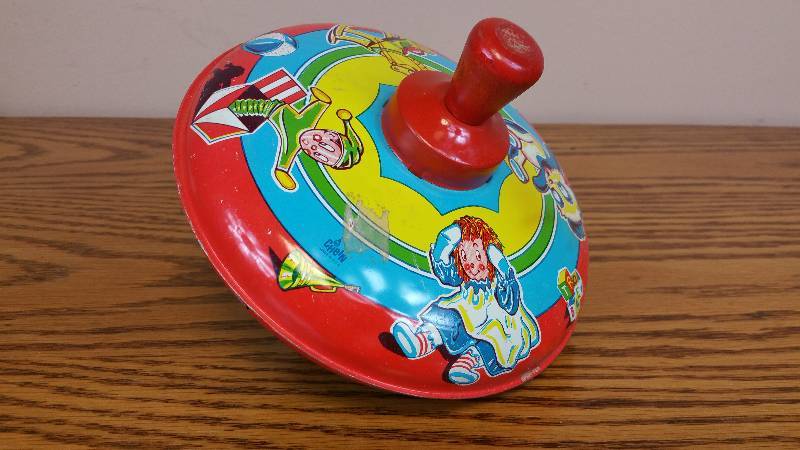 lot 63 image: Vintage Chein Raggedy Ann Spinning Top