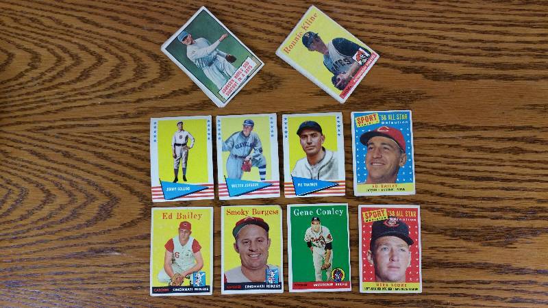 lot 89 image: 1950s 1960s Topps & Fleer Baseball Cards