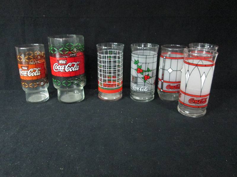 lot 32 image: Assorted Coca Cola Drink Glasses