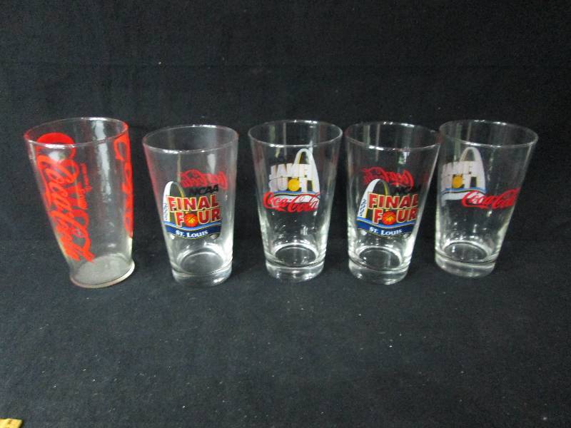 lot 34 image: Assorted Coca Cola Drink Glasses
