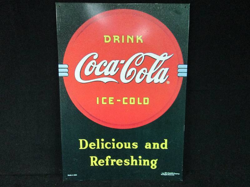 lot 73 image: Collectable Tin Coca Cola Sign