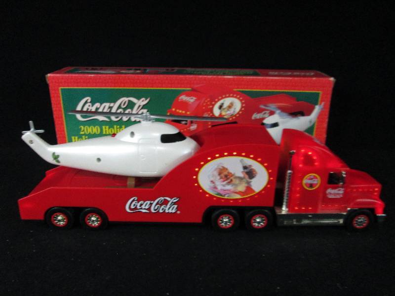 lot 81 image: Collectable Coca Cola Trucks