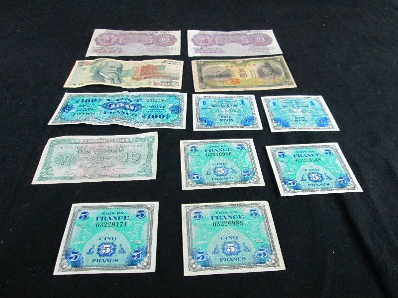 lot 106 image: Assortment of Foreign Paper Currency