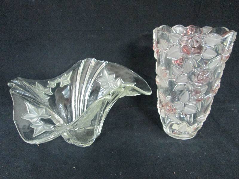 lot 159 image: Mikasa Crystal Vase