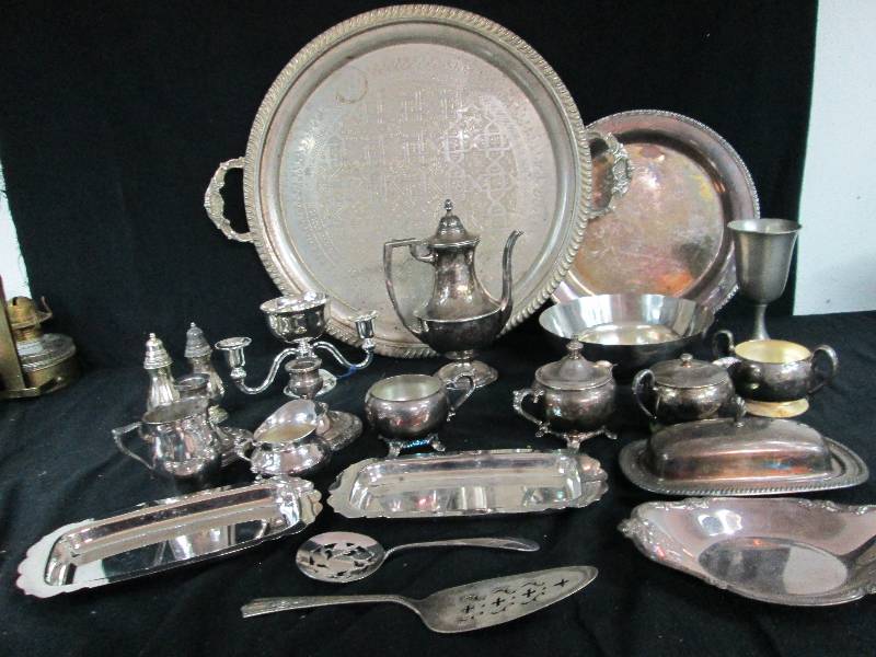 lot 173 image: Collection of Sliver Plate