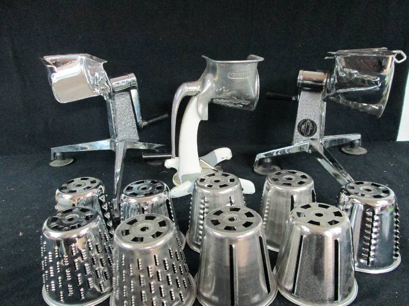 lot 176 image: Vintage Slicers