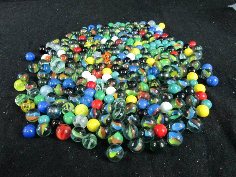 lot 198 image: A Bunch of Marbles