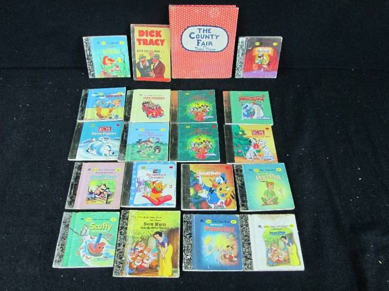 lot 231 image: Children Mini Golden books & Dick Tracy