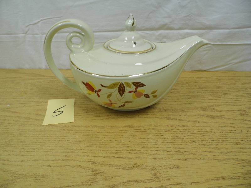 Hall Tea Pot