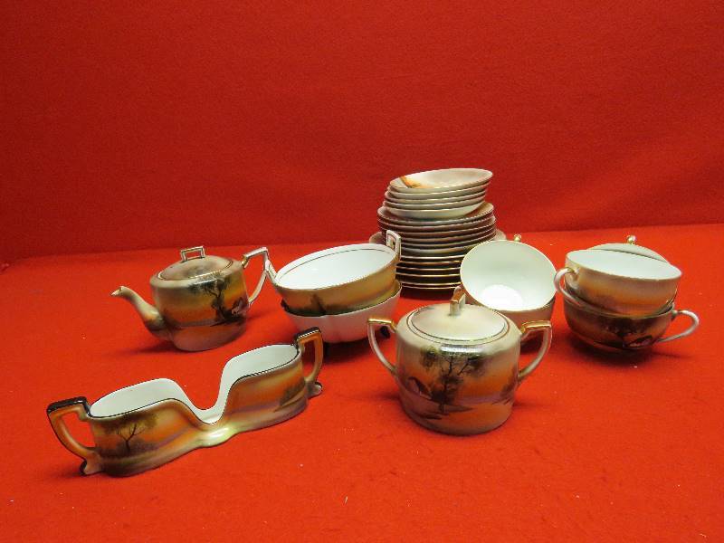 Noritake Dish Set