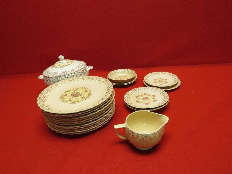 Dish Set
