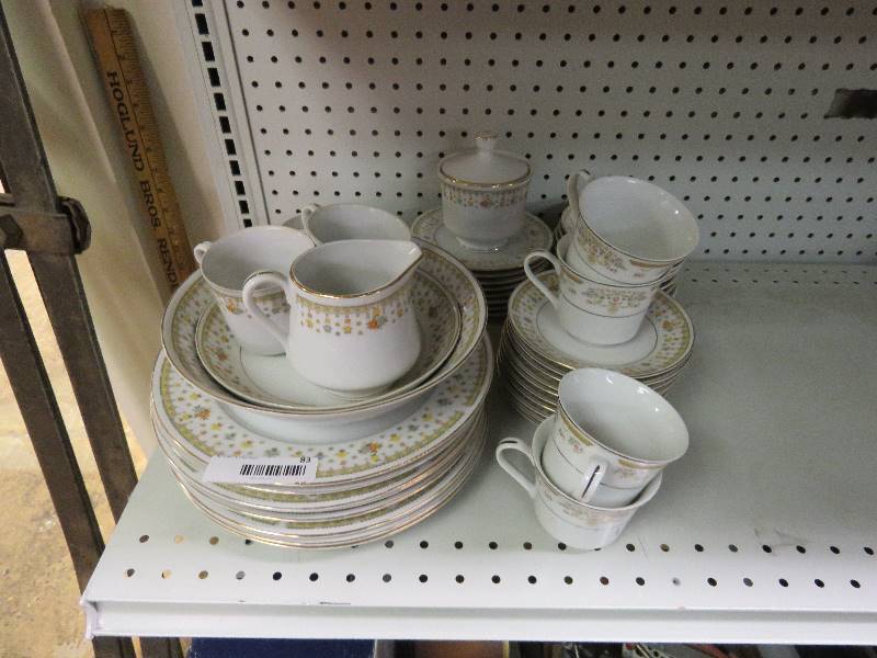 Dish Set