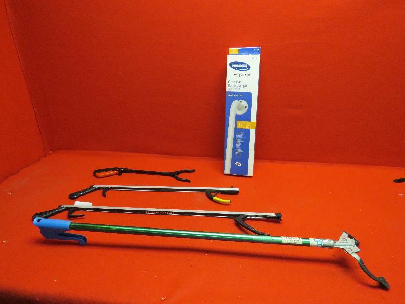 Grabber lot