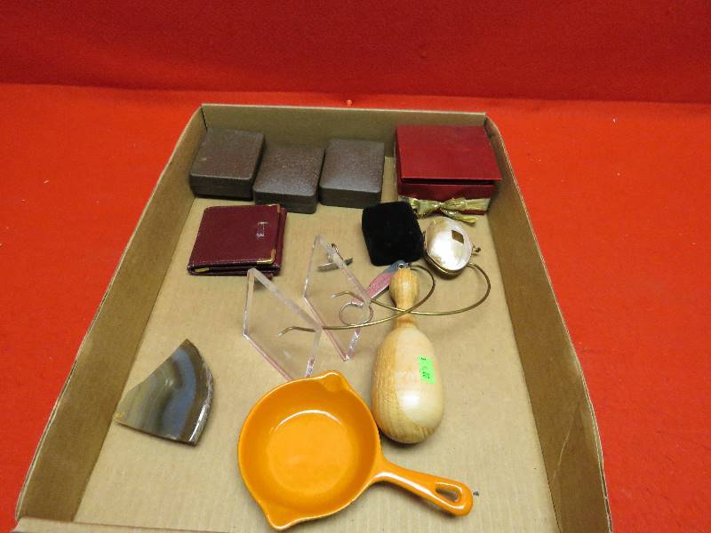 Jewelry lot