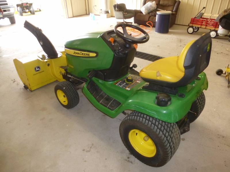 John Deere X 320 Lawn Tractor NCS Diamond T & Machine Shop 2016 KBID