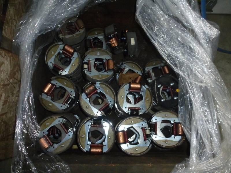Tote of Brake Shoe Assemblies