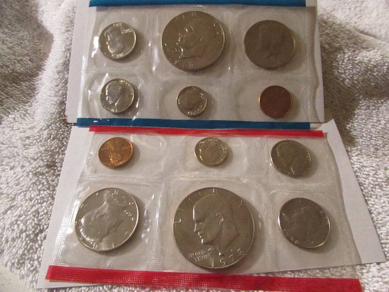 1978 US MINT UNCIRCULATED COIN SET, P & D, 12 COINS
