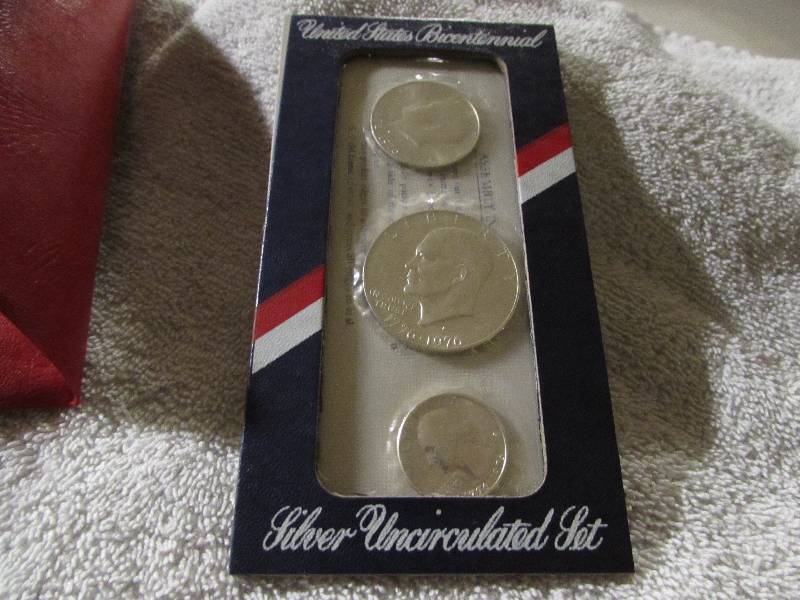 1976 US MINT SILVER UNCIRCULATED SET, 3 COINS