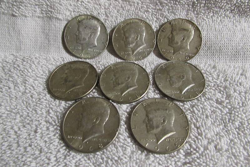 EIGHT (8) SILVER KENNEDY HALF DOLLAR COINS, 40% SILVER. 1 -1965, 1 -1967, 5 -1968, AND 1 -1969