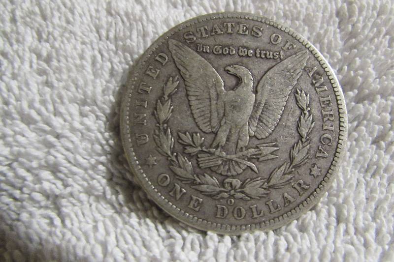 1902 - O MORGAN SILVER DOLLAR, 90% SILVER