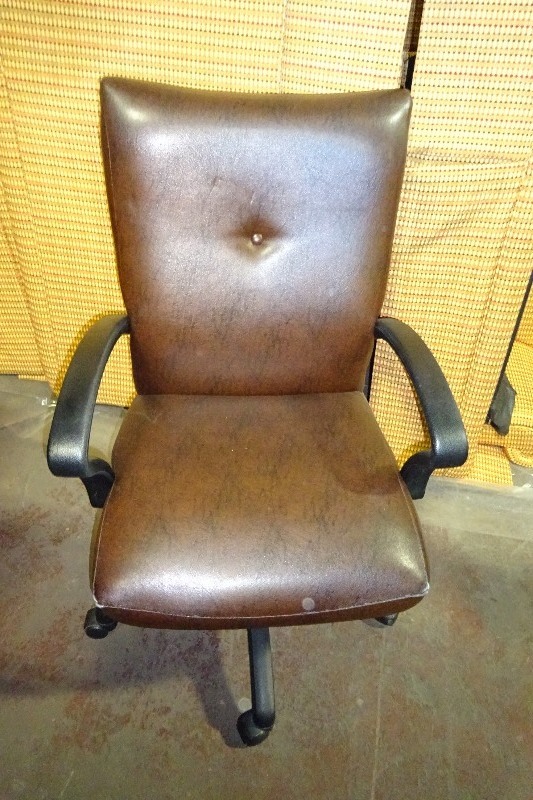 Rolling Office Chairs