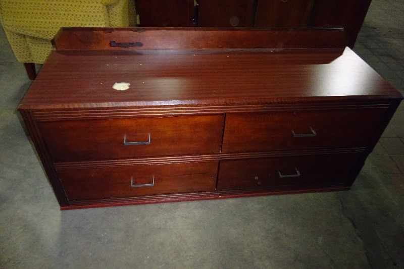 4 Drawer Dresser
