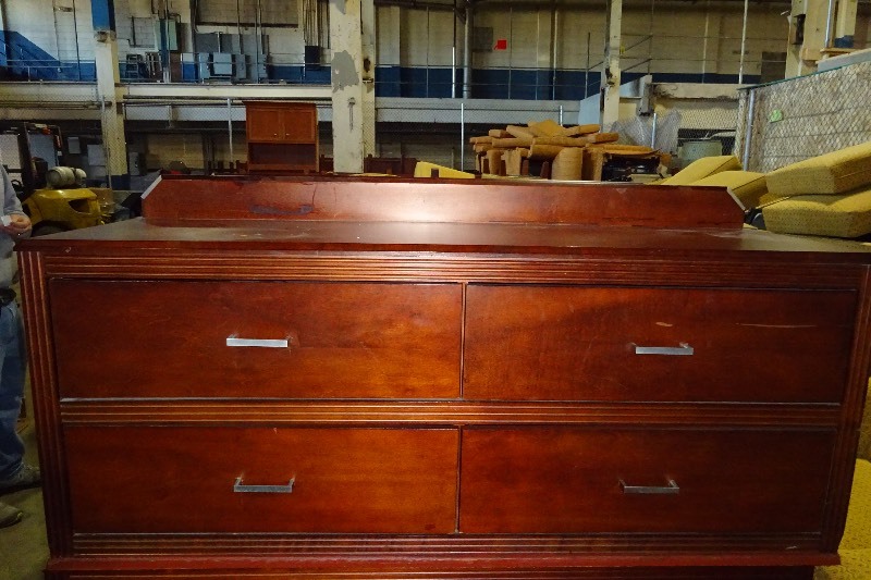 4 Drawer Dresser