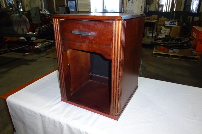 End Tablewith night stand with drawer