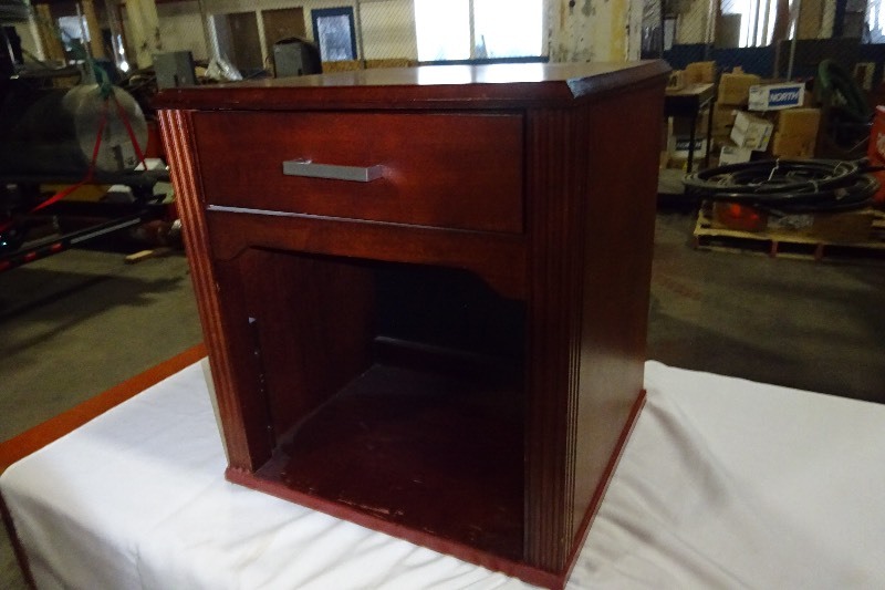End Tablewith night stand with drawer