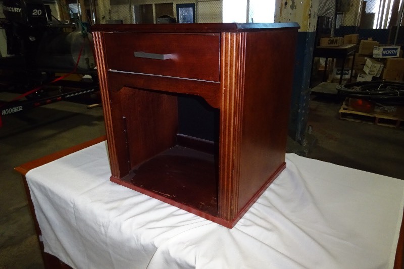 End Tablewith night stand with drawer