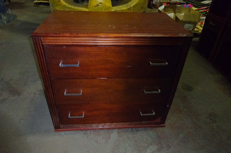 3 Drawer Dresser