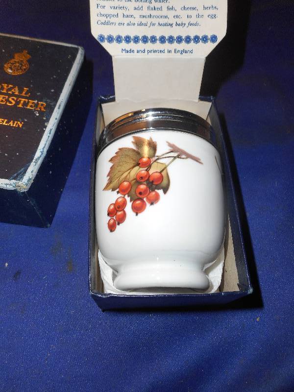 VINTAGE ROYAL WORCHESTER EGG CODDLER