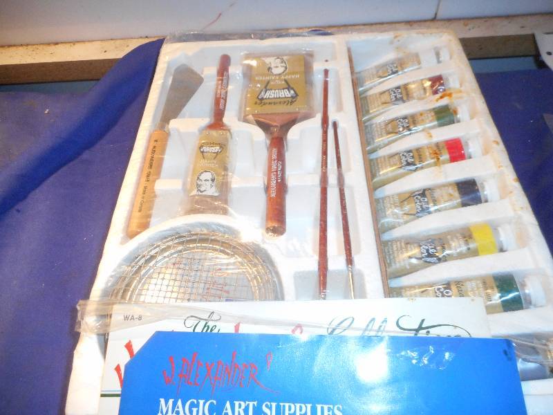 MAGIC ART SUPPLIES