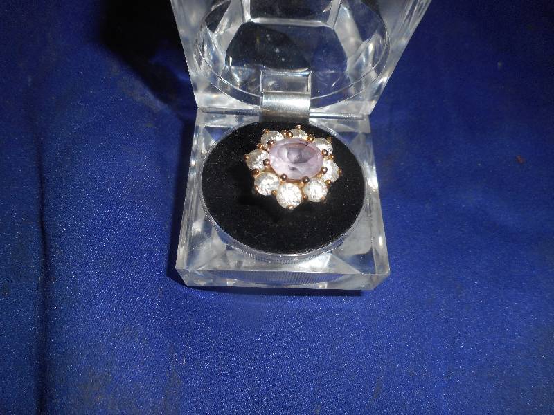 PURPLE AND WHITE SIZE 9 RING