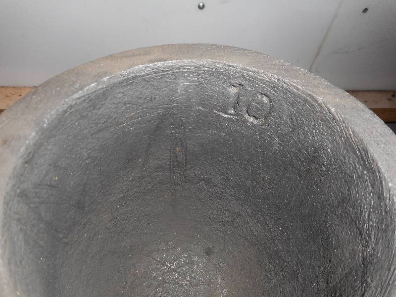 CLAY SMOLDERING POT