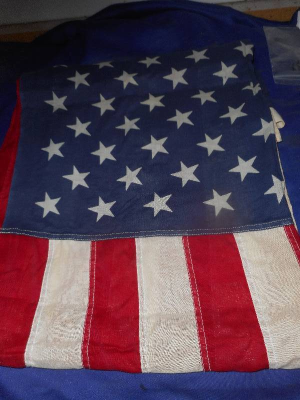 VINTAGE AMERICAN FLAG