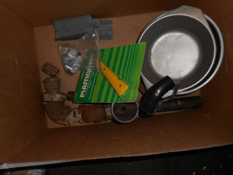 METAL MISC AND DOG BOWLS