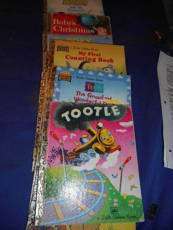 10 GOLDEN BOOKS