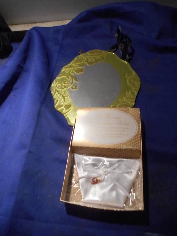 MIRROR AND CONFIRMATION PACKET