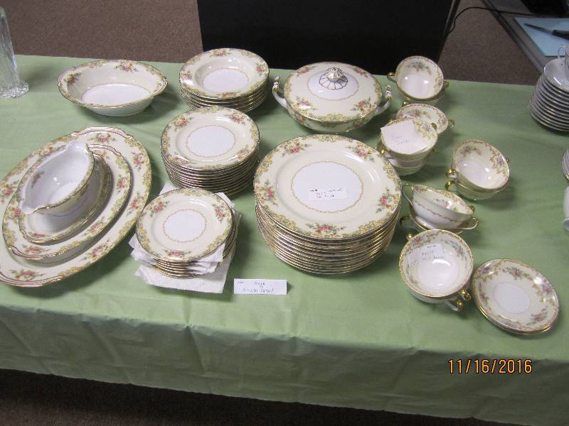Set of china made in Occupied Japan...
