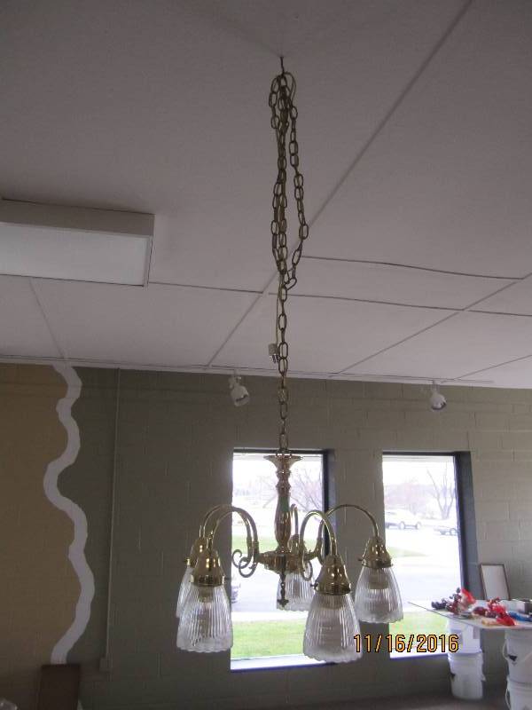 Hanging lamp pluds into outlet...