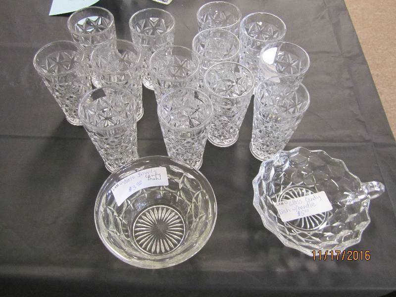 Lot of Fostoria glassware, 13 Juice...