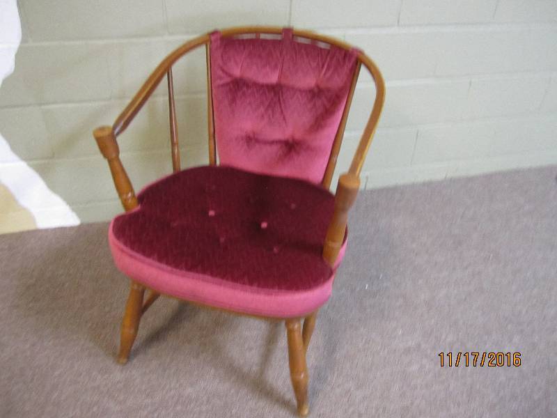 Vintage wood chair...