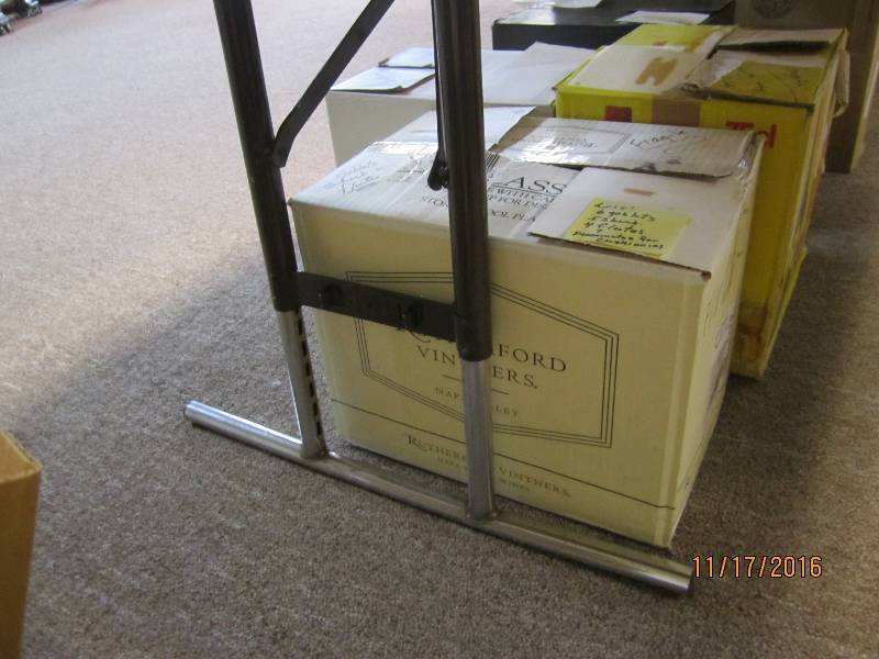Adjustible height folding table 8 f...