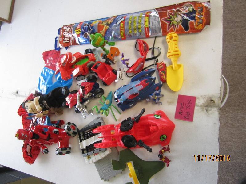 Lot of vintage toys...