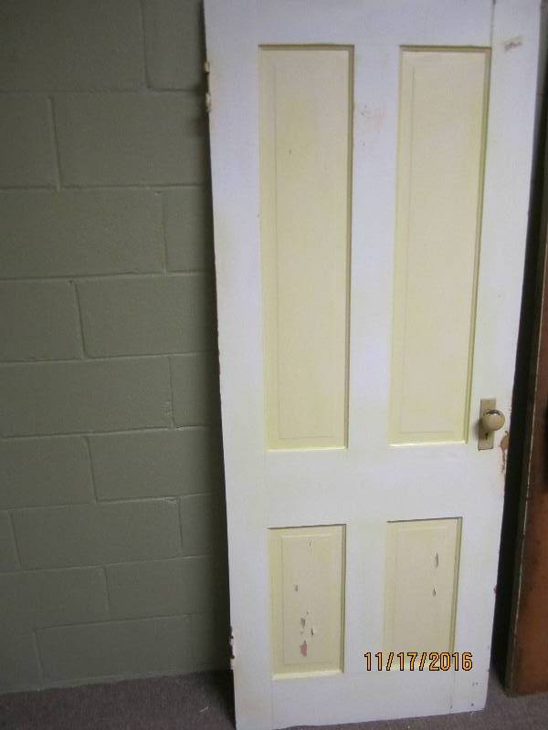 Door with handle, nice antique 30 x...
